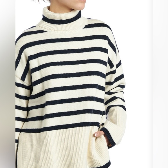 GUESS Emelia Sweater - Picture 8 of 16